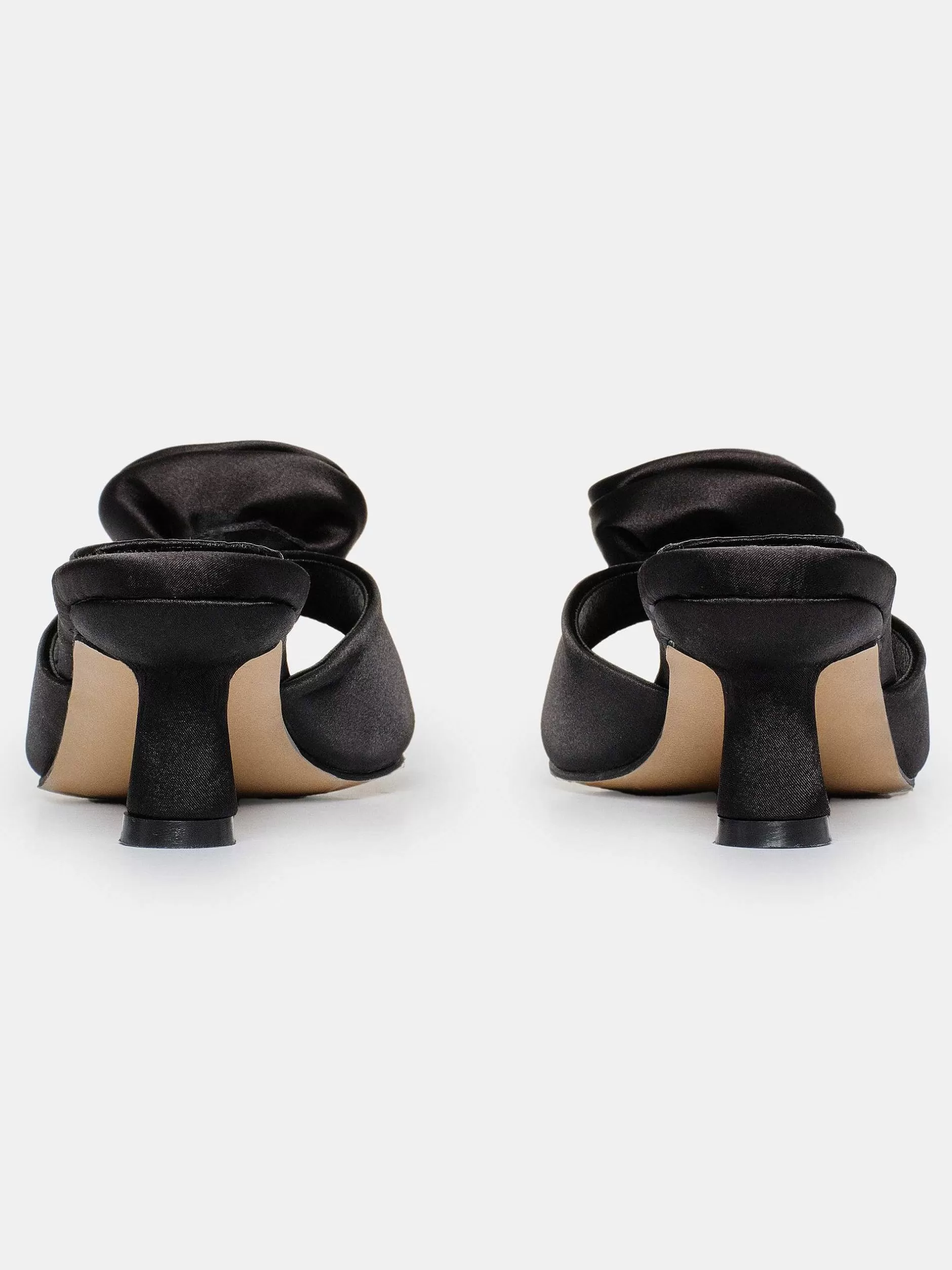 Online Satijnen Muiltjes Met Roos Applique, Zwart Vrouwen Schoenen En Tassen