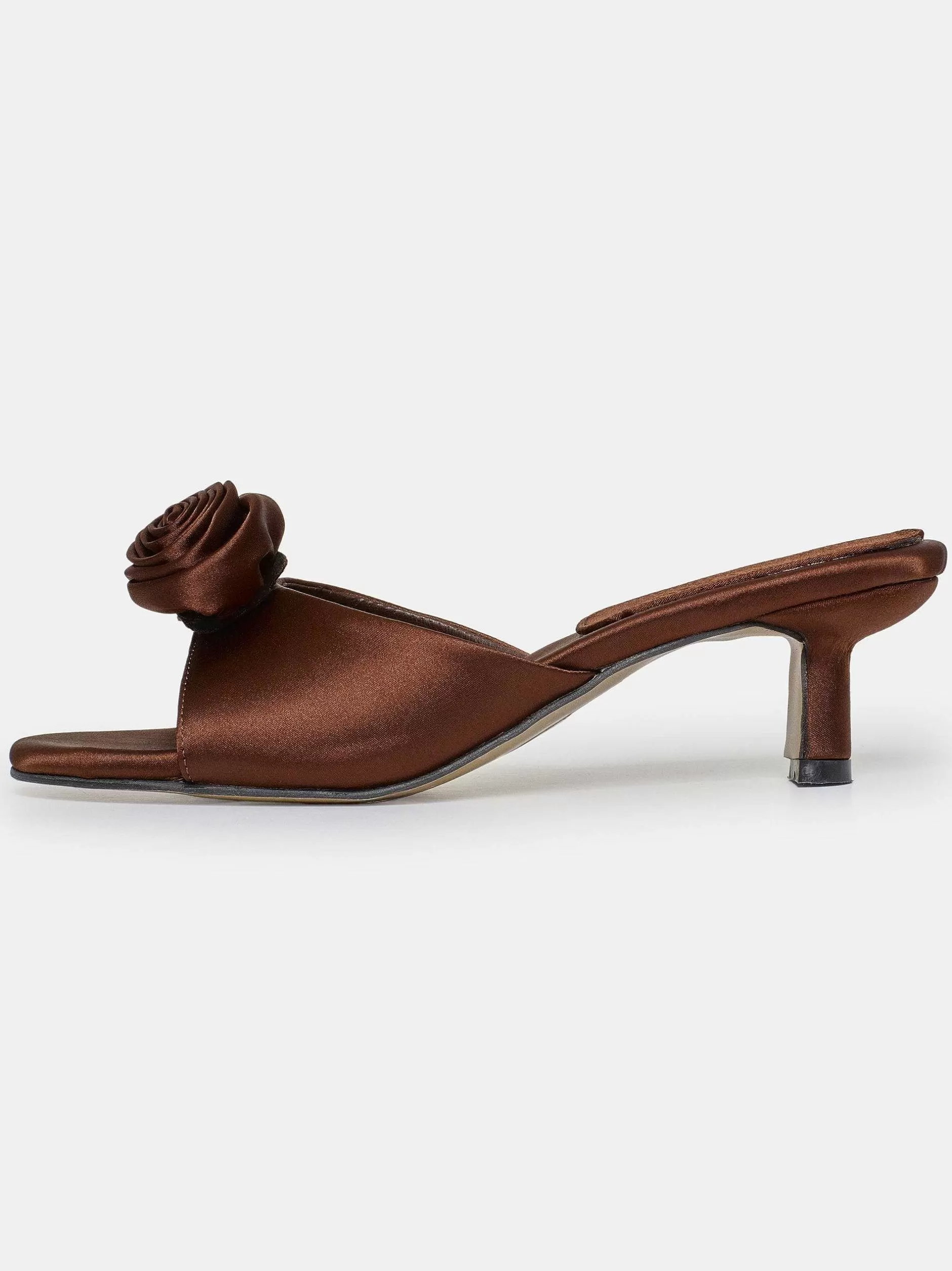Best Satijnen Muiltjes Met Rozenapplicatie, Chocolade Vrouwen Schoenen En Tassen