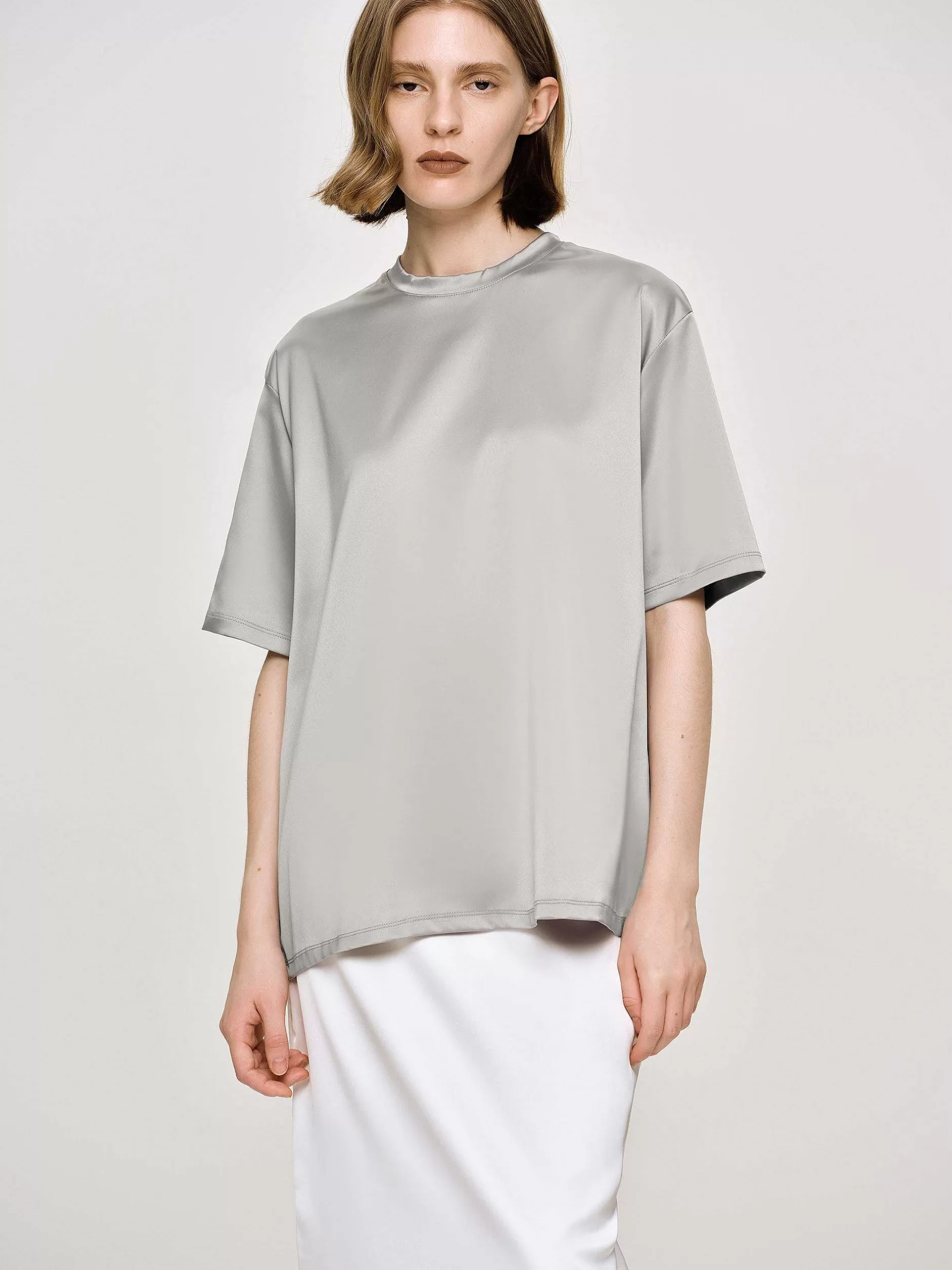 Outlet Satijnen T-Shirt, Zilver Vrouwen Accessoires